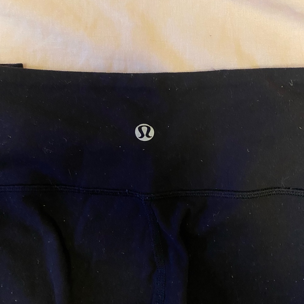 Lululemon leggings - Picture 2 of 5